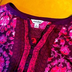 Lucky Magenta Button Up - S